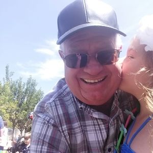 Meet your Posher, Bill